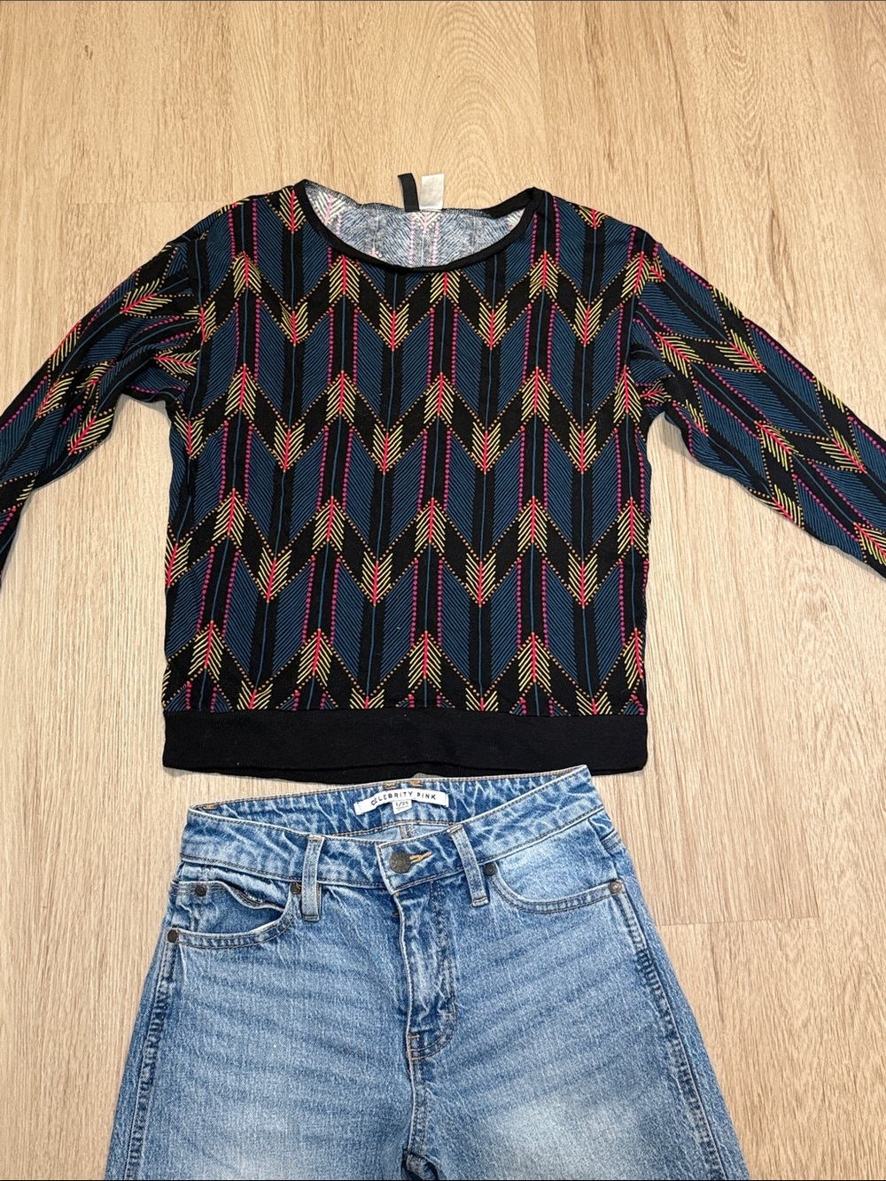 Woven Chevron Pattern knit Sweater